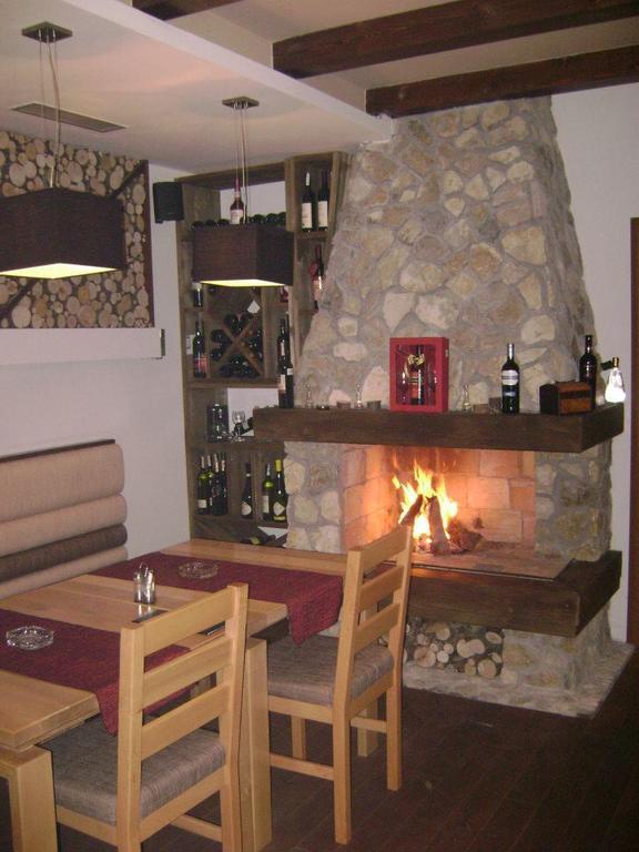 Guest House Zavicaj Pale Dış mekan fotoğraf